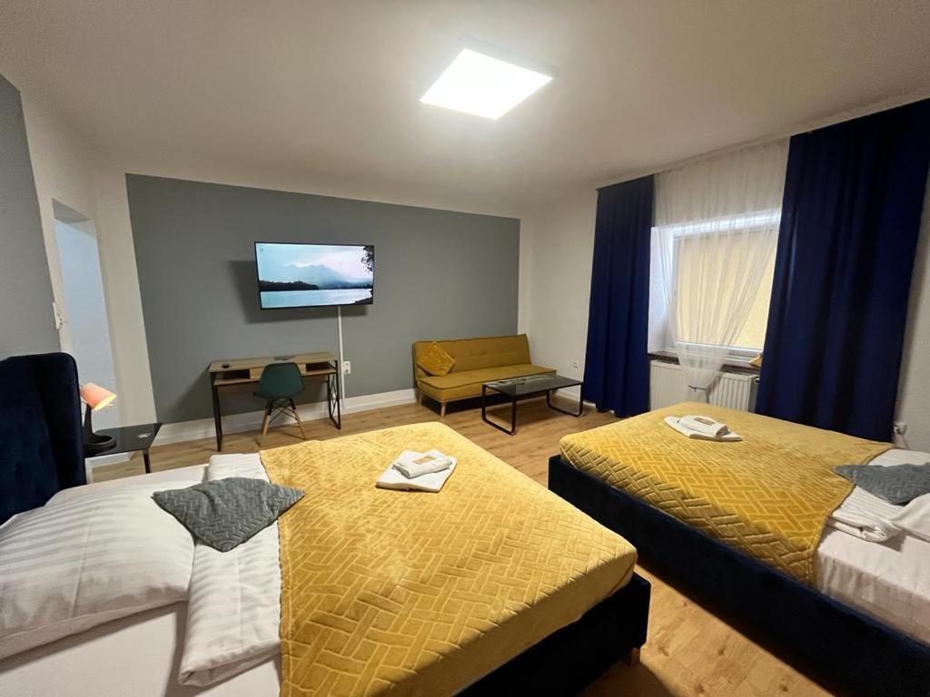 Great Polonia Strzegom City Center Экстерьер фото