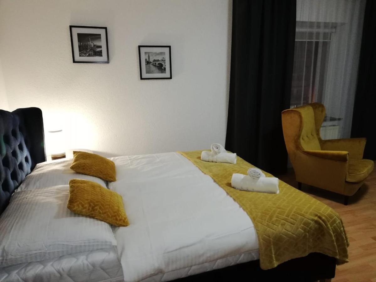 Great Polonia Strzegom City Center Экстерьер фото